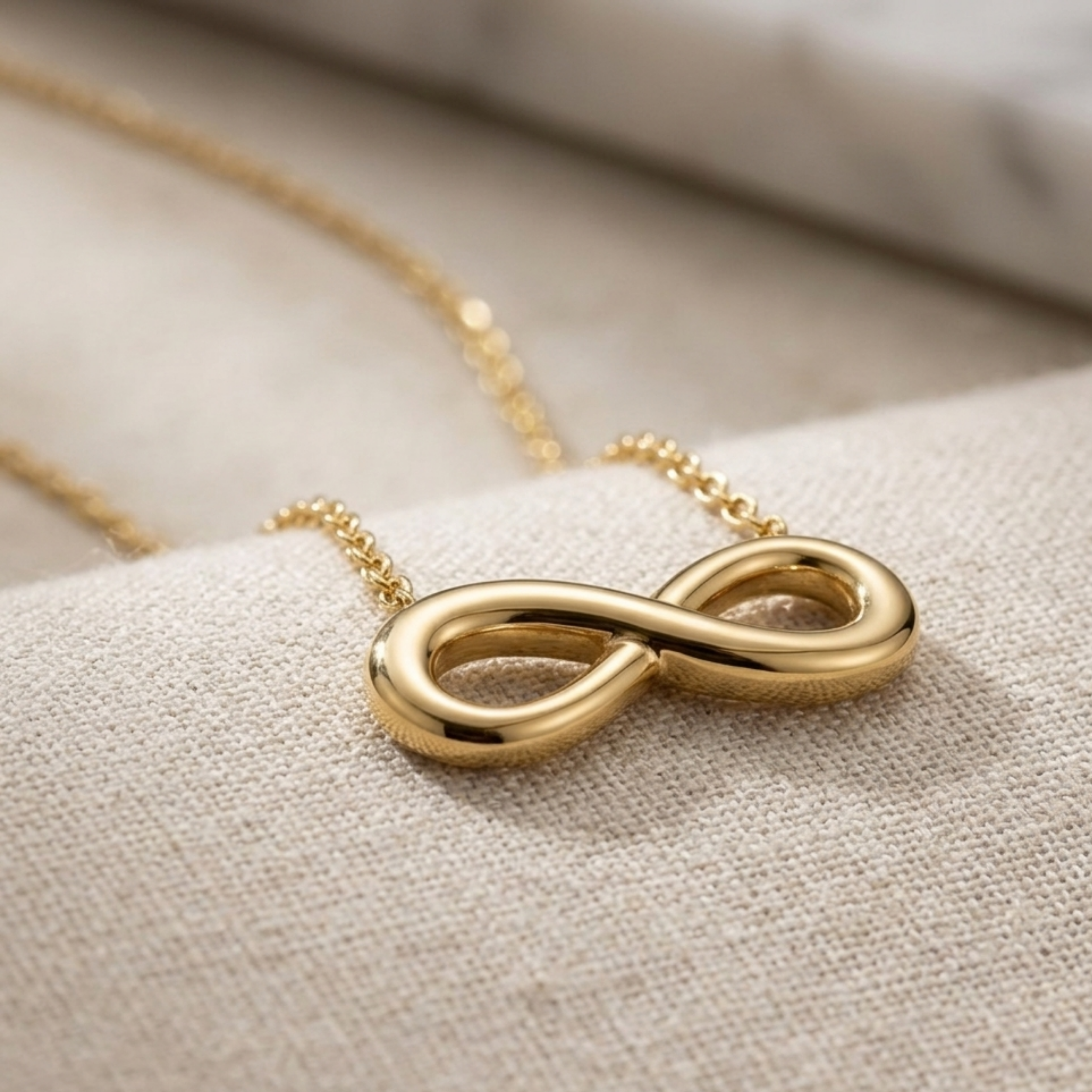 Eluné Infinity Radiance Necklace