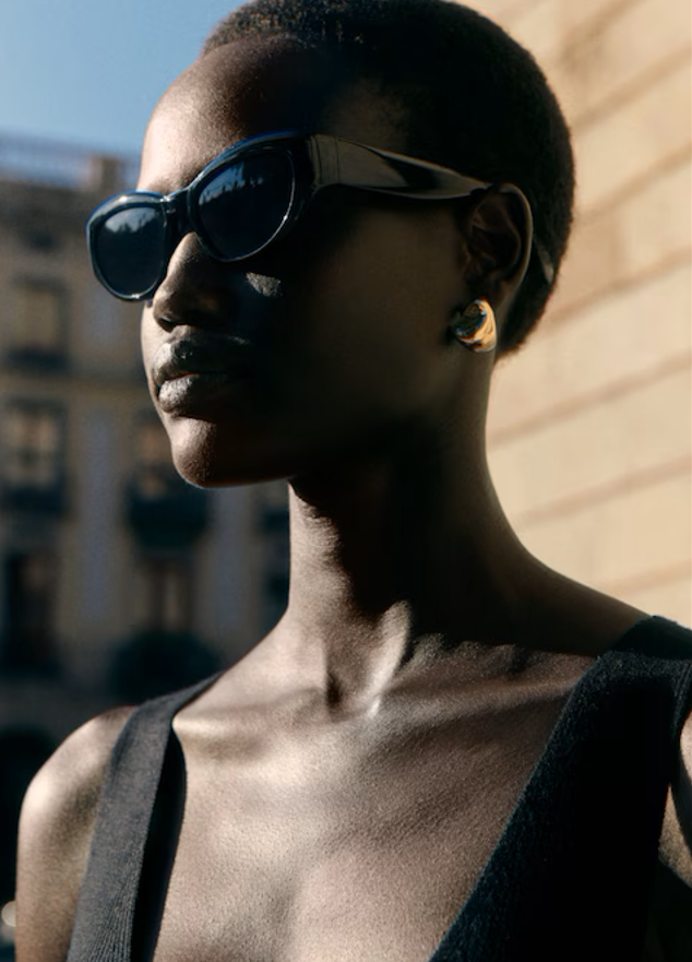 Eclipse Noir Oval Sunglasses