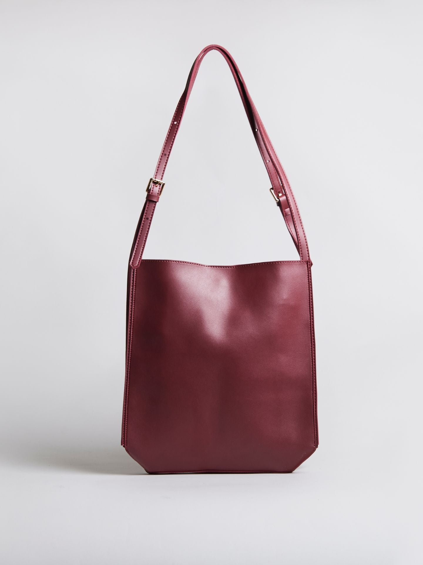 Arya Daily Chic Vegan Leather Shoulder Bag
