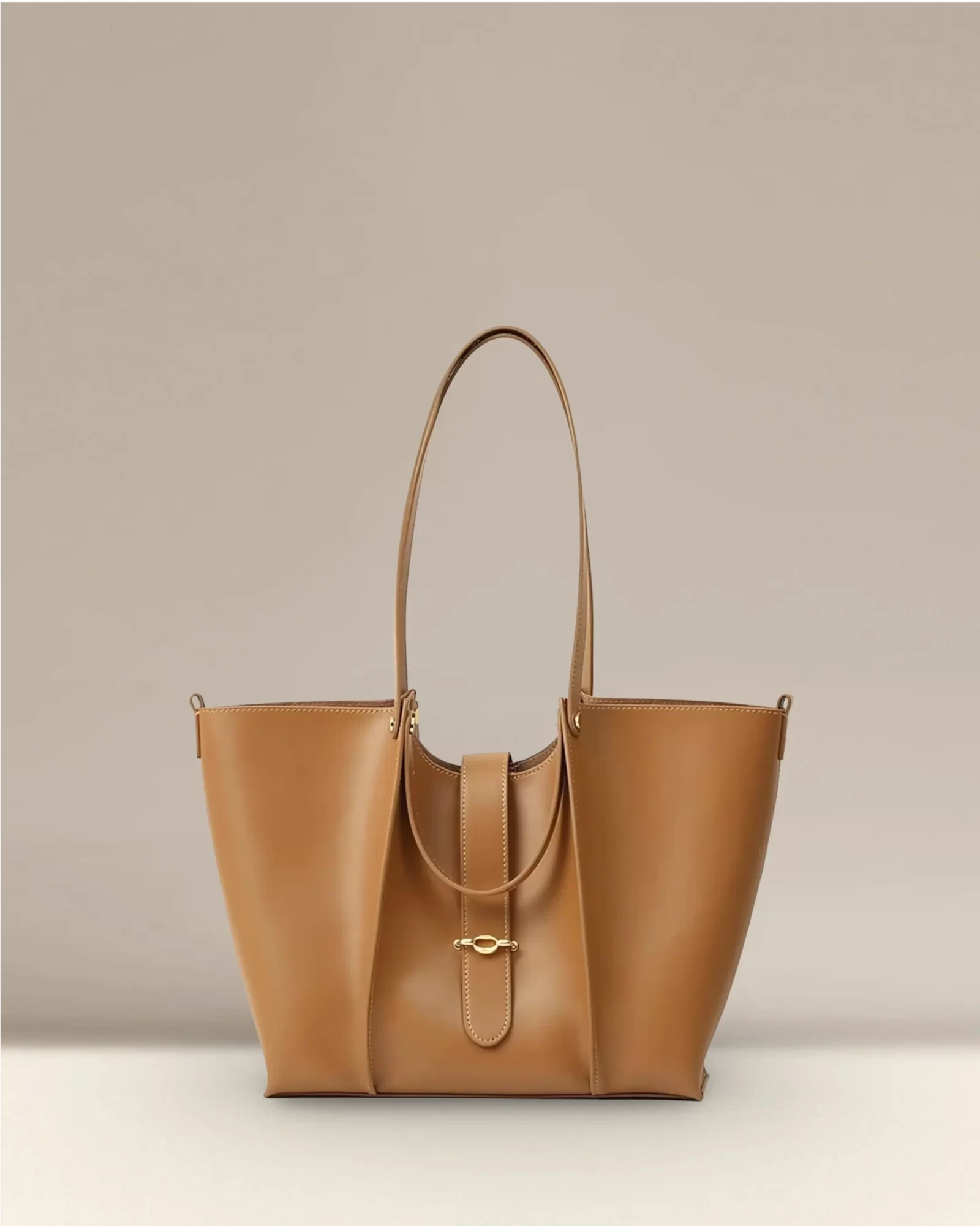 Elegant Versatility Leather Bucket Tote