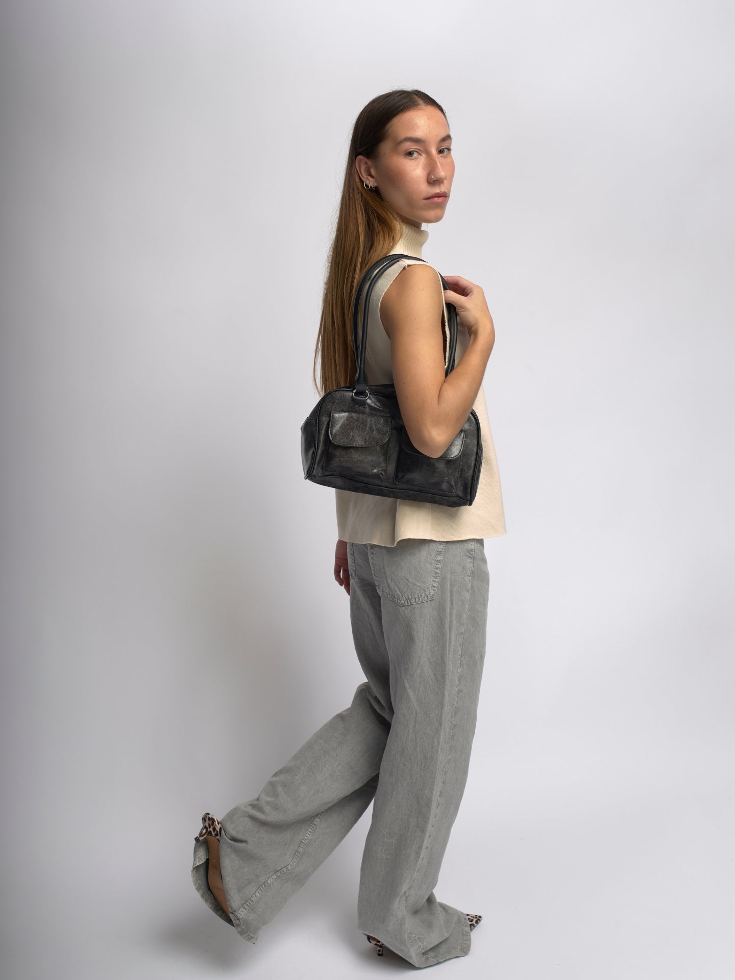 Urban Sleek Distressed Leather Shoulder Bag