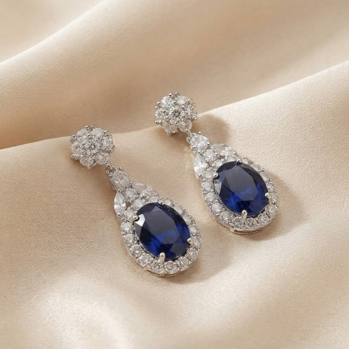 Boucles d’oreilles pendantes en cristal saphir Aurora