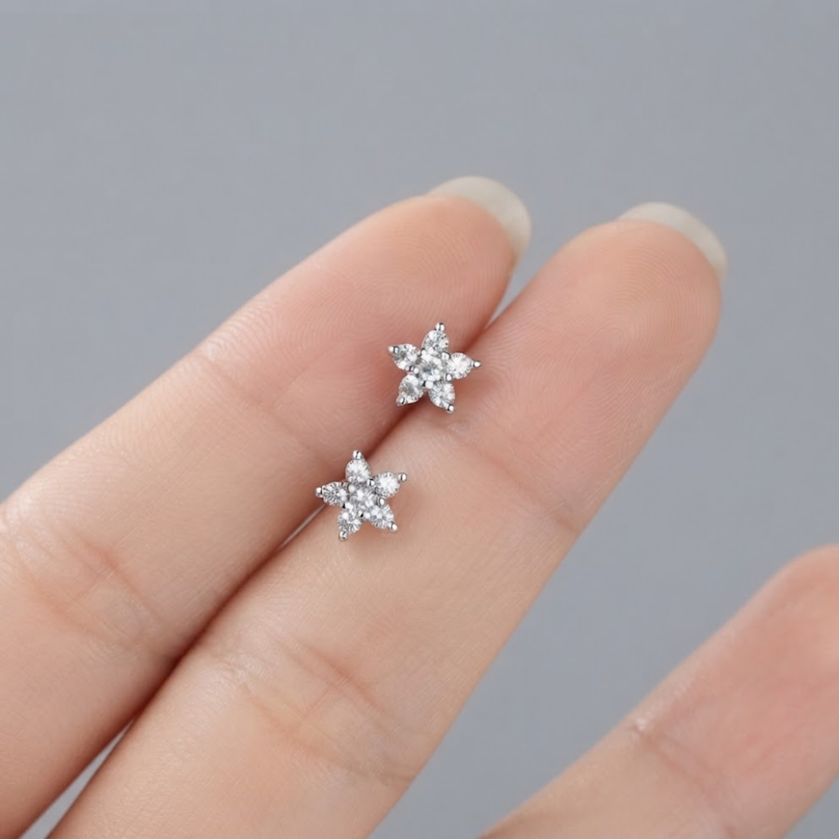 Rainniza Star Stud Earrings