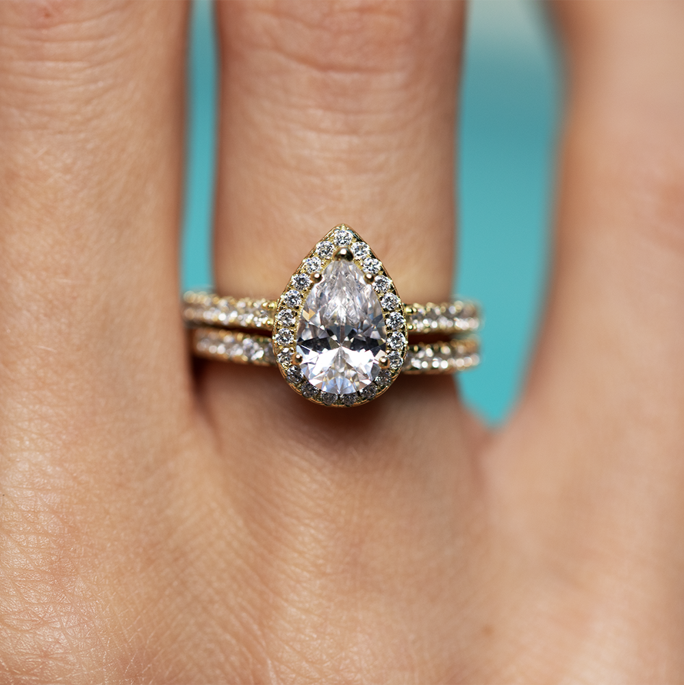 Isabella Moissanite Gold Ring