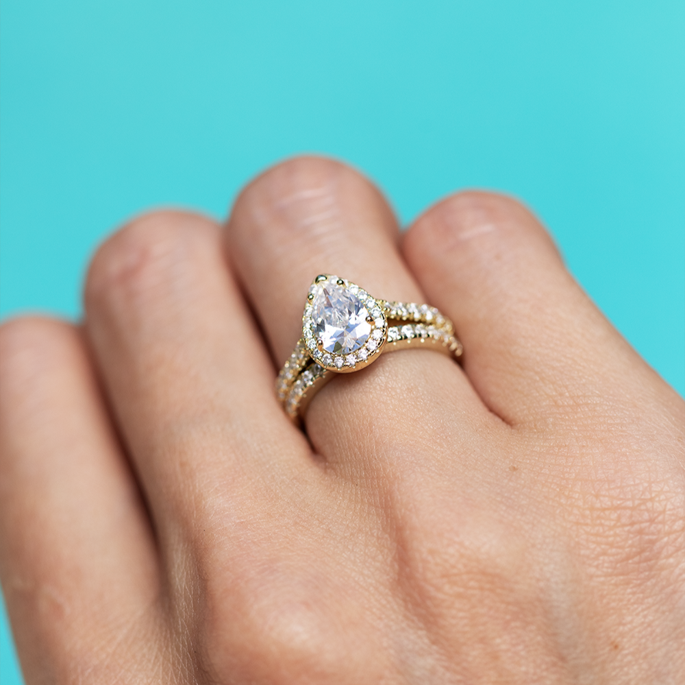 Isabella Moissanite Gold Ring