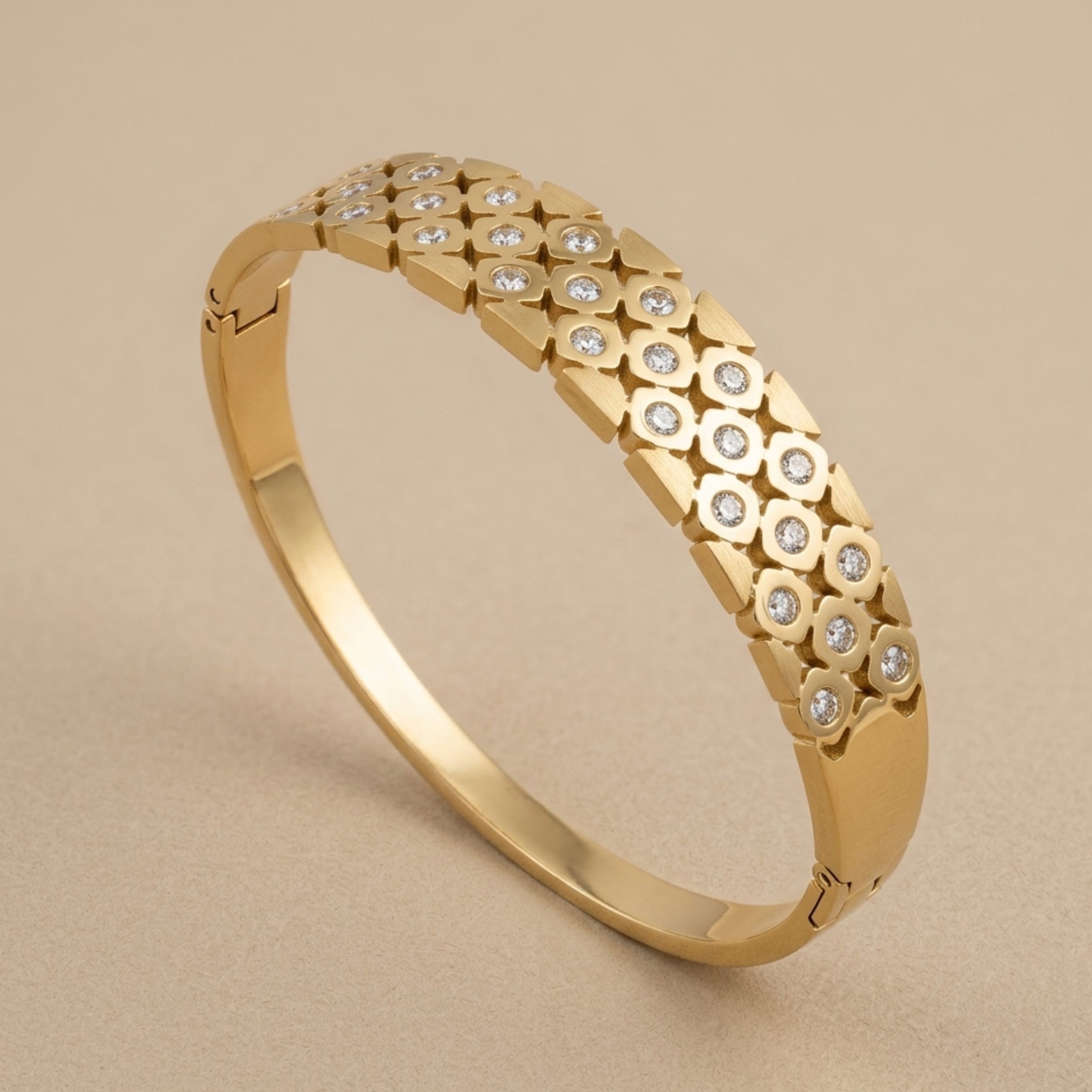 Mariselle Celestial Shine Bangle