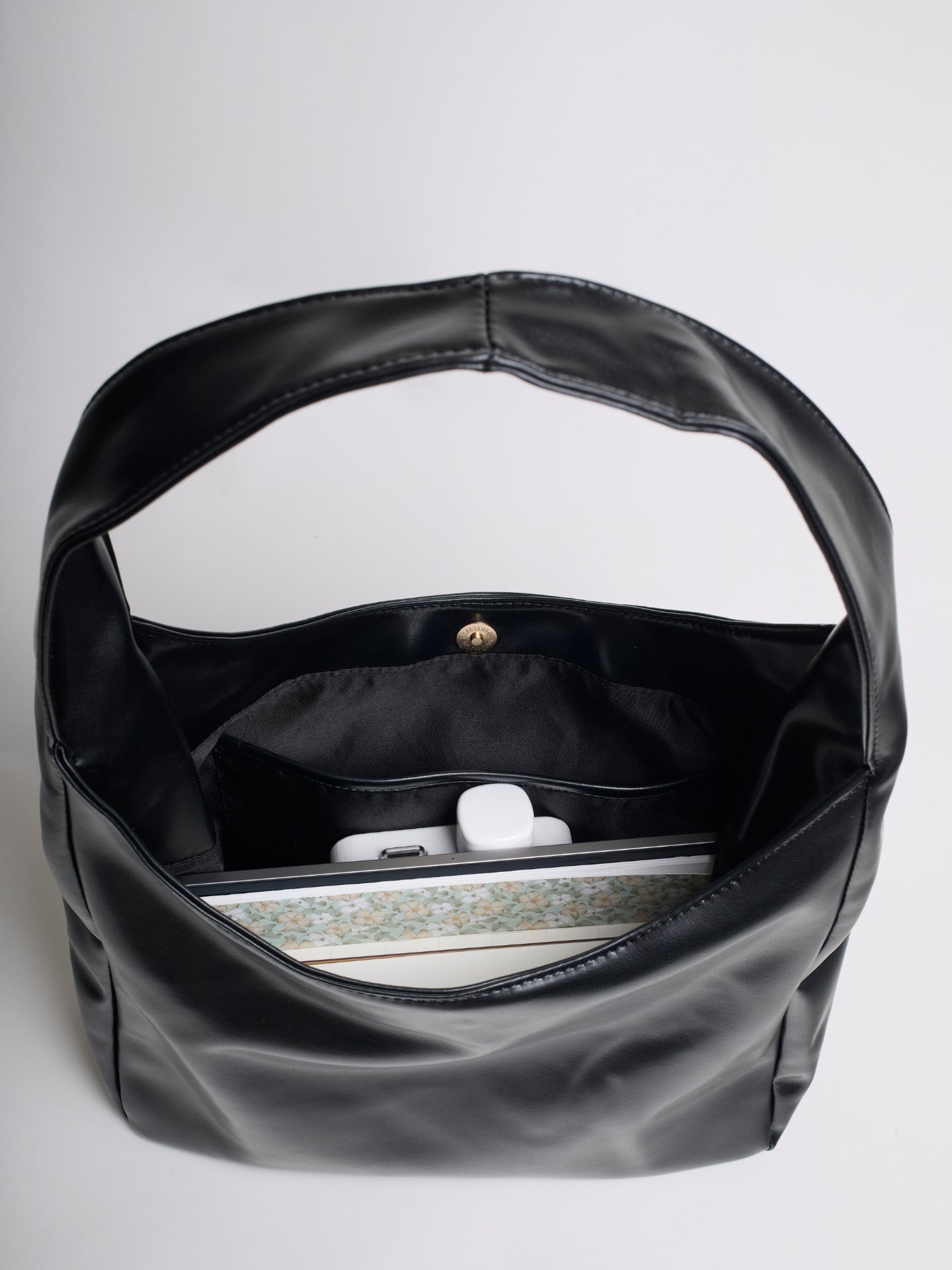 Elegant Vegan Leather Everyday Tote