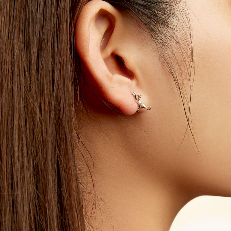 Whisker Charm 925 Sterling Silver Cat Stud Earrings