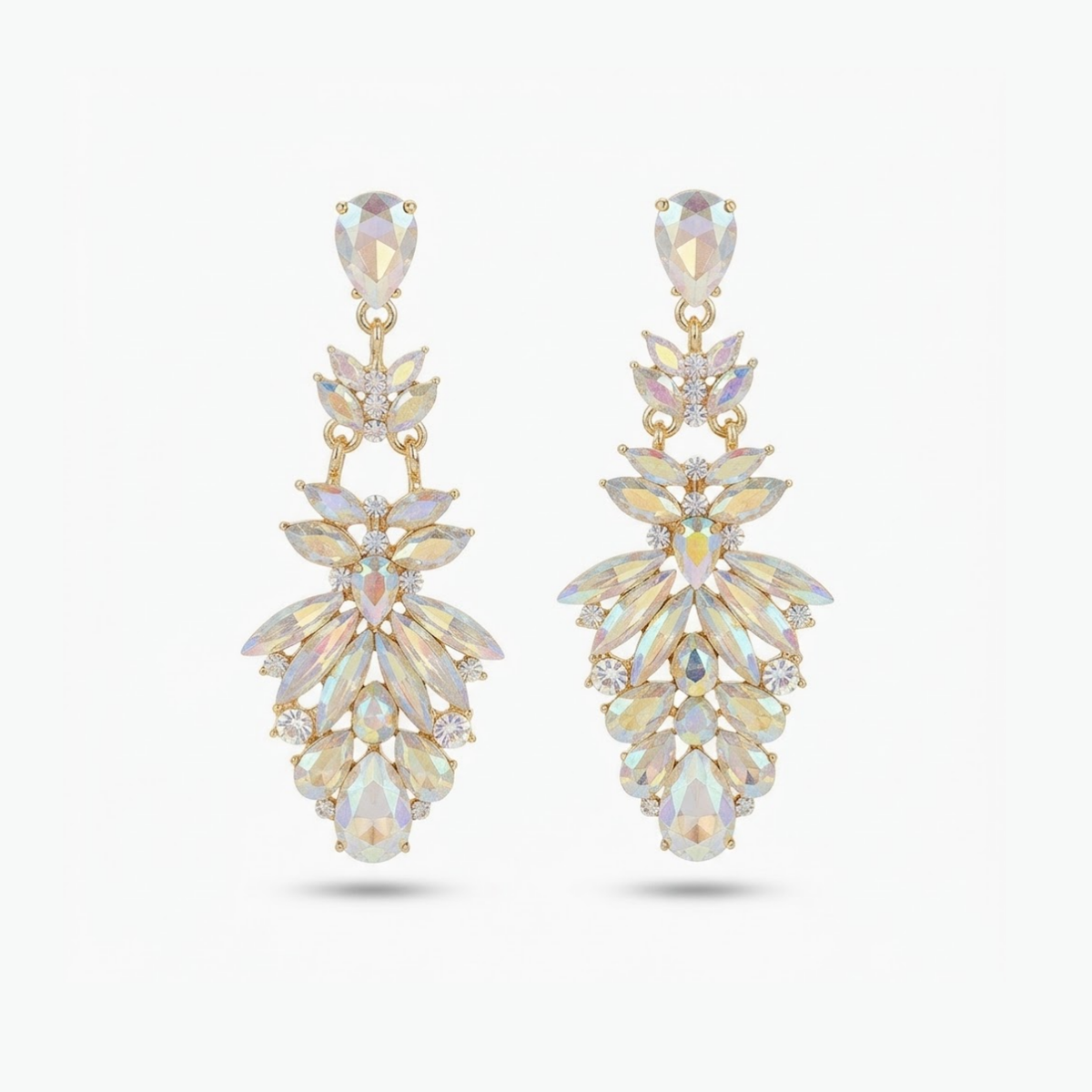 Raemielle Elegant Crystal Earrings
