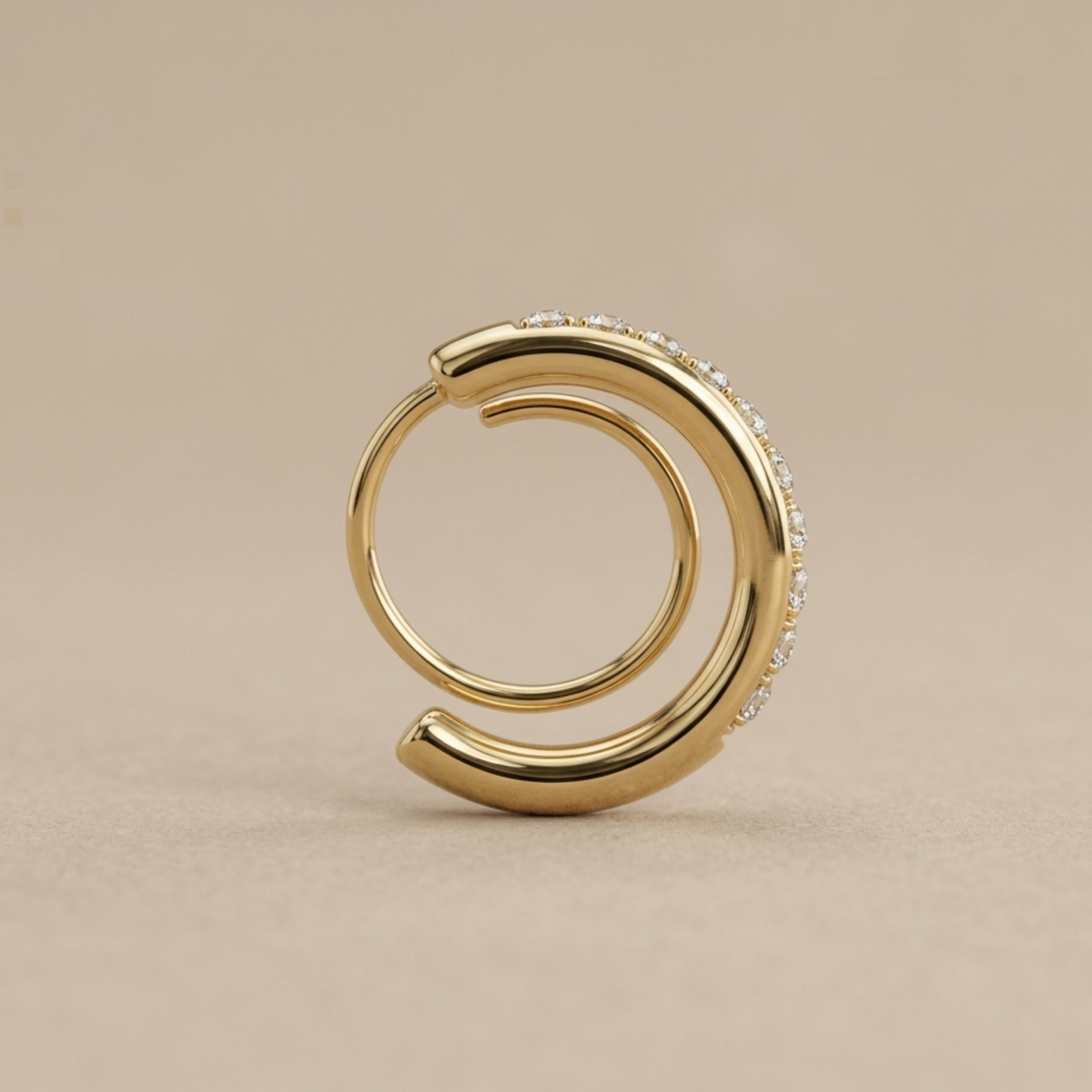 Lyra Curved Embrace Luxe Earrings