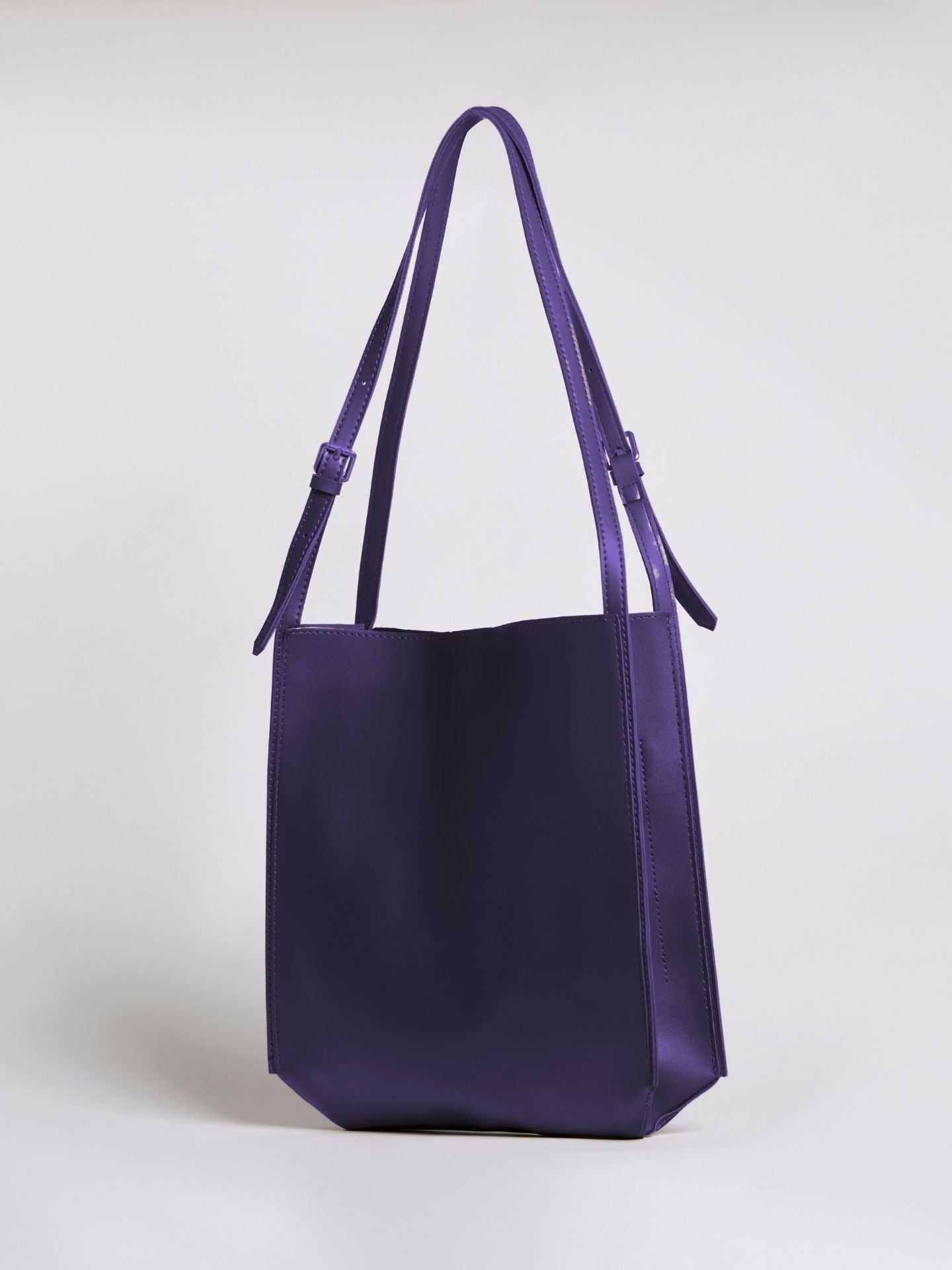 Arya Daily Chic Vegan Leather Shoulder Bag