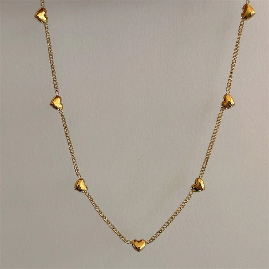 Elegant Cora Heart Pendant Necklace