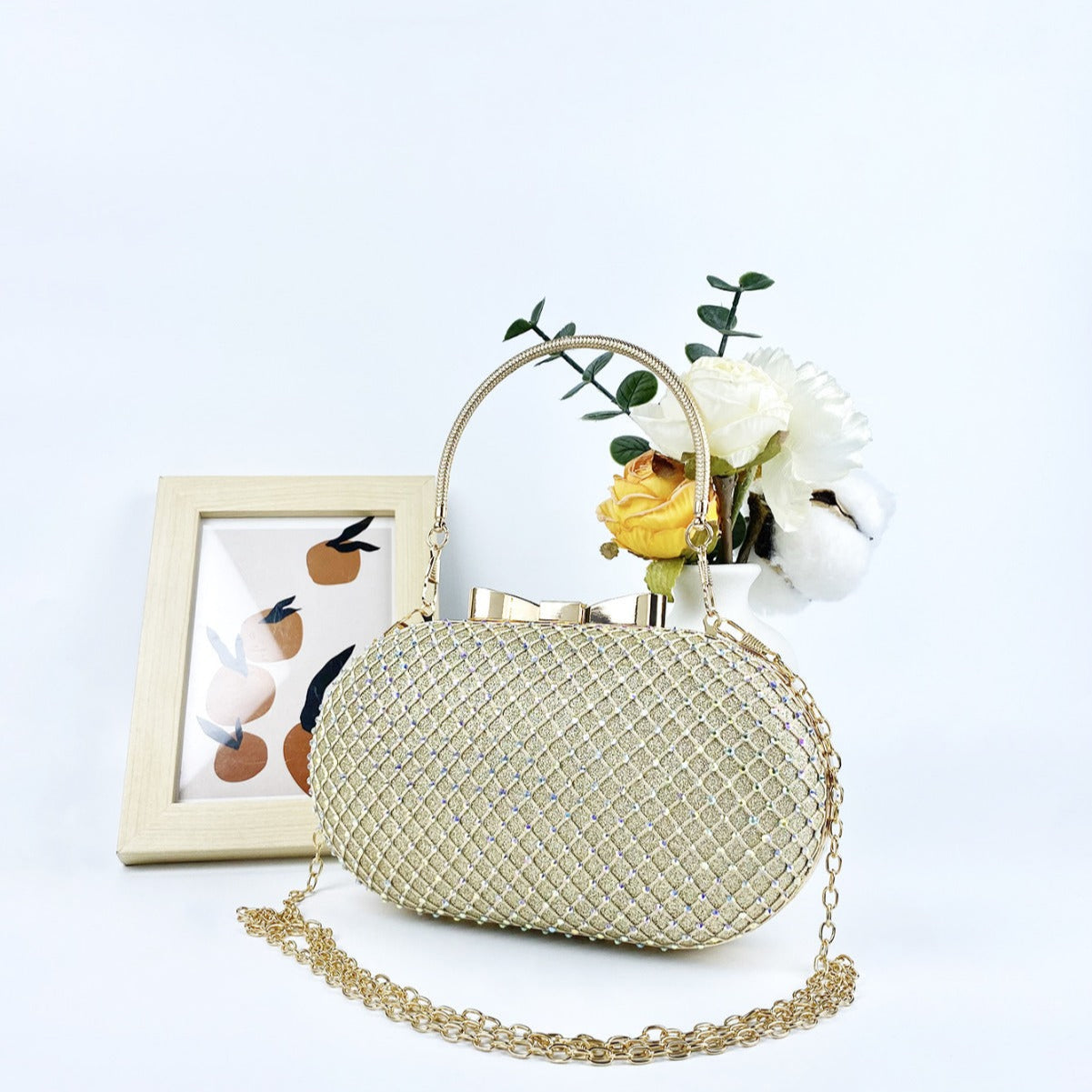Aurora Glam Bow Clutch-Gold Elegance Edition