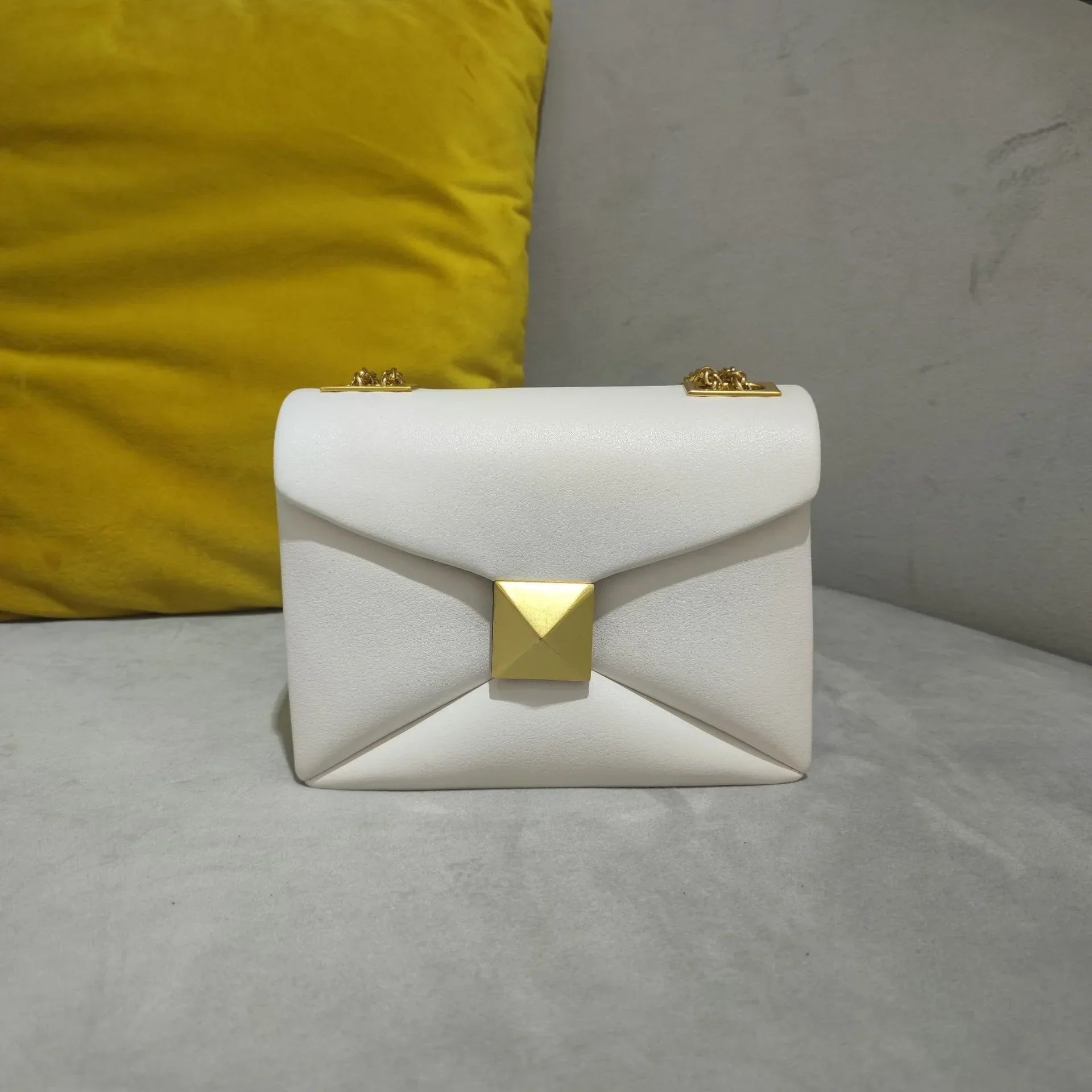 Urban Elegance Convertible Leather Crossbody Bag