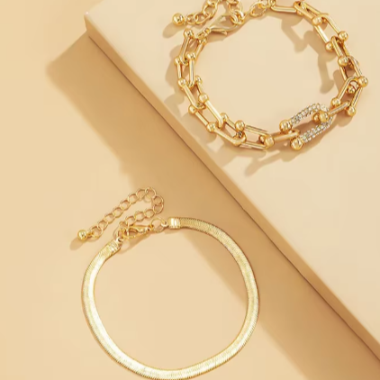 2-in-1 Elegant Bracelet and Hoop Link Chain Jewelry Set – Perfect for Any Occasion