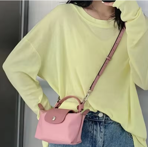 Essentials Mini Leather Pouch