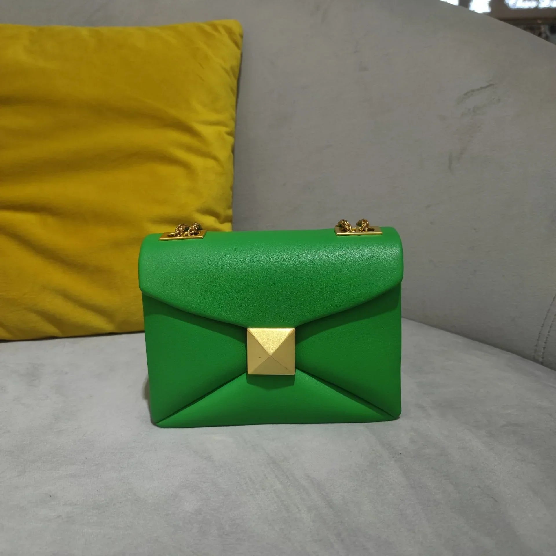 Urban Elegance Convertible Leather Crossbody Bag