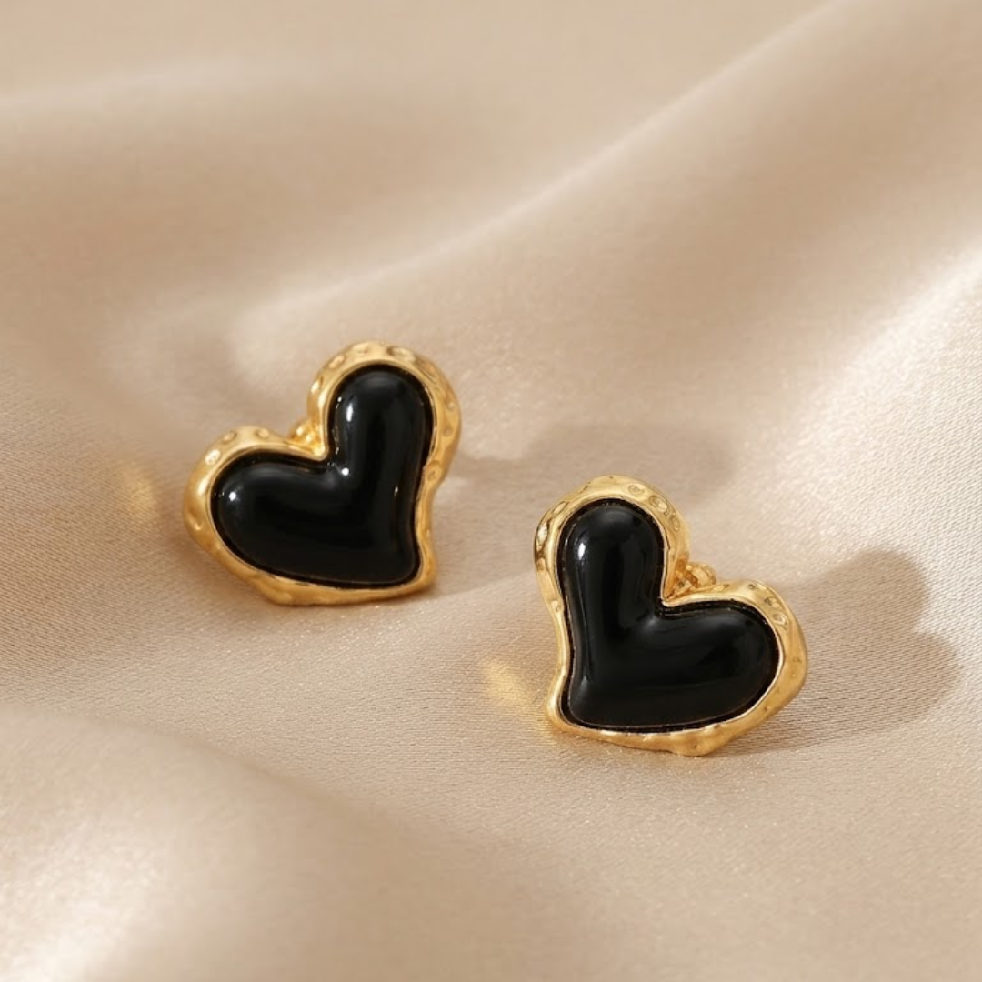 Orecchini a cuore Amari Obsidian