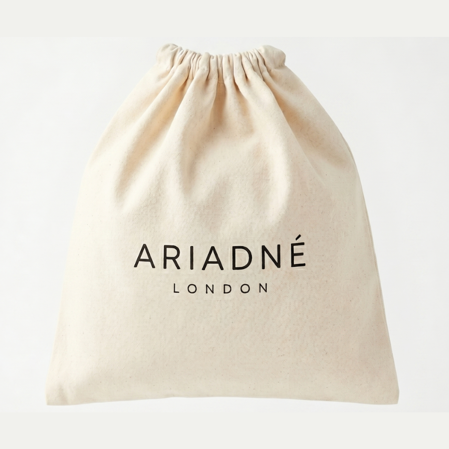 Ariadné Free Premium Dust Bag Cover