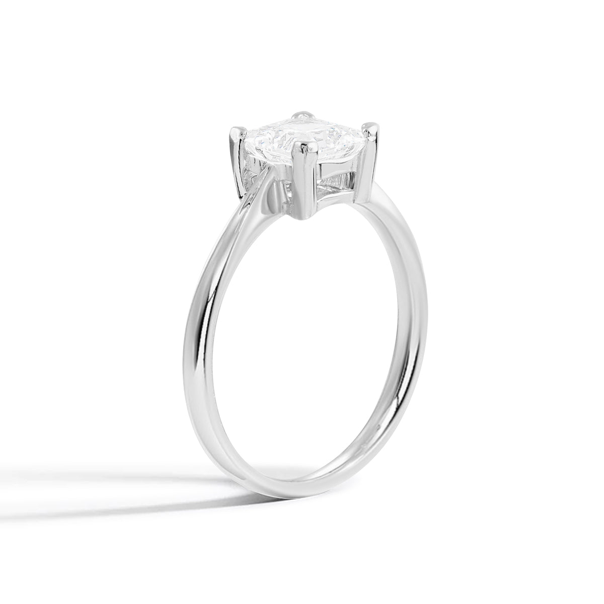 Celestia Moissanite Brilliance Ring