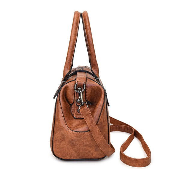 Amalfi Italian Leather Handbag – Timeless Elegance