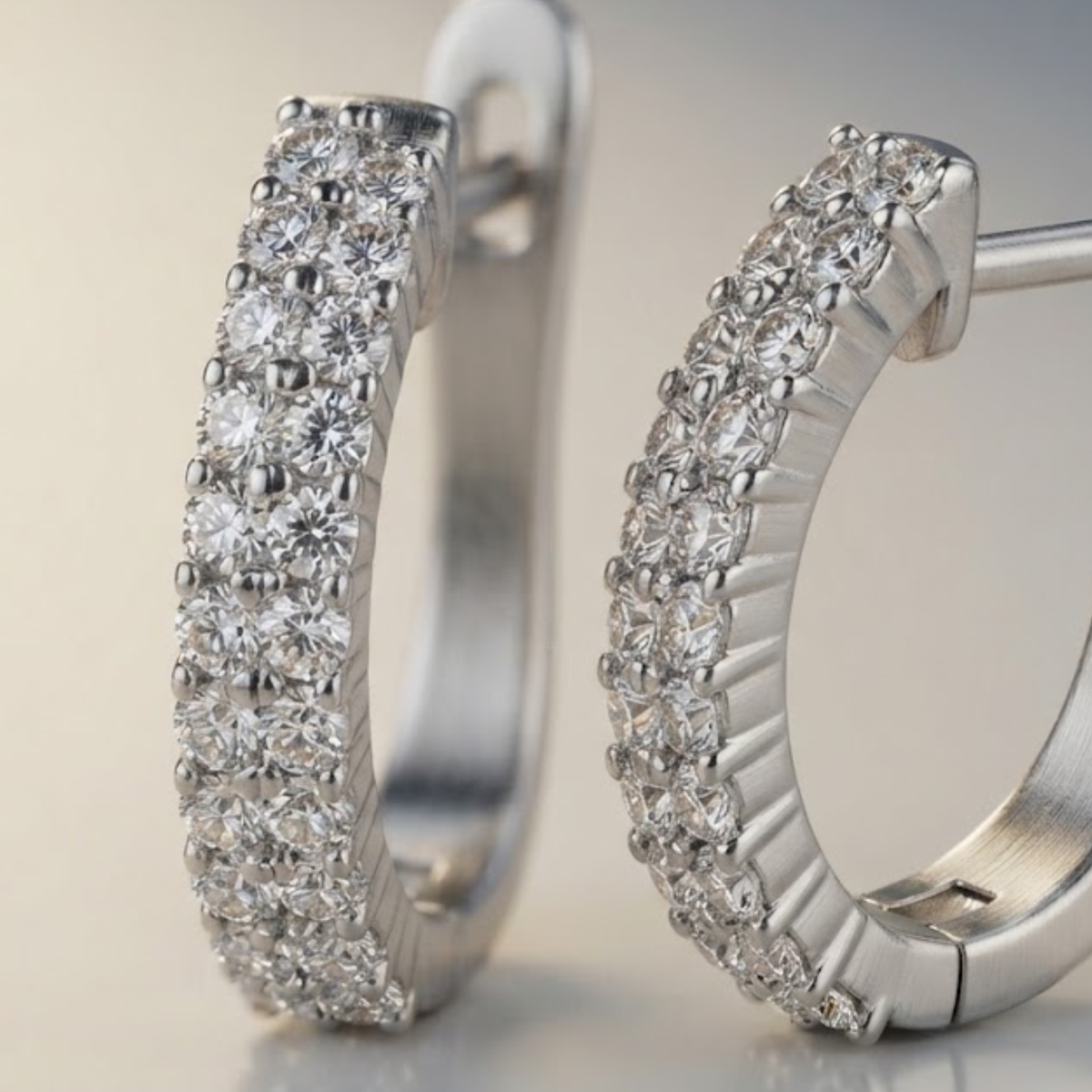 Orecchini a cerchio Evera in moissanite