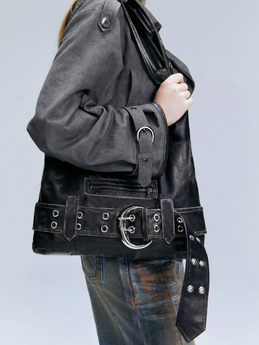 Sac hobo vieilli à boucle Rebel Luxe