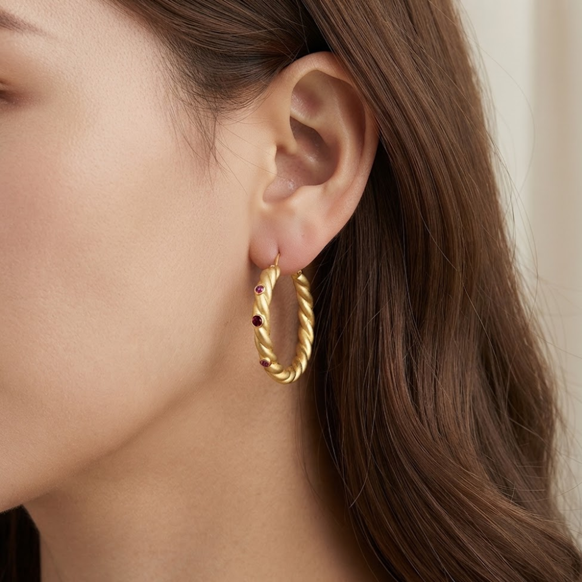 Roselyne Hoop Earrings