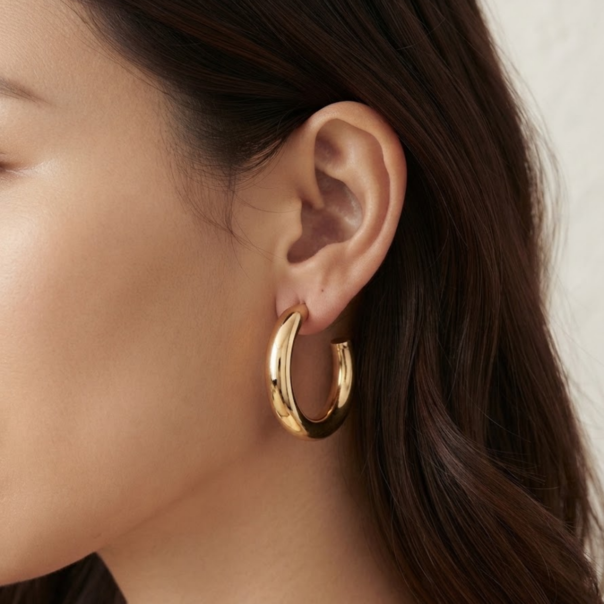 Célivane Statement Hoops