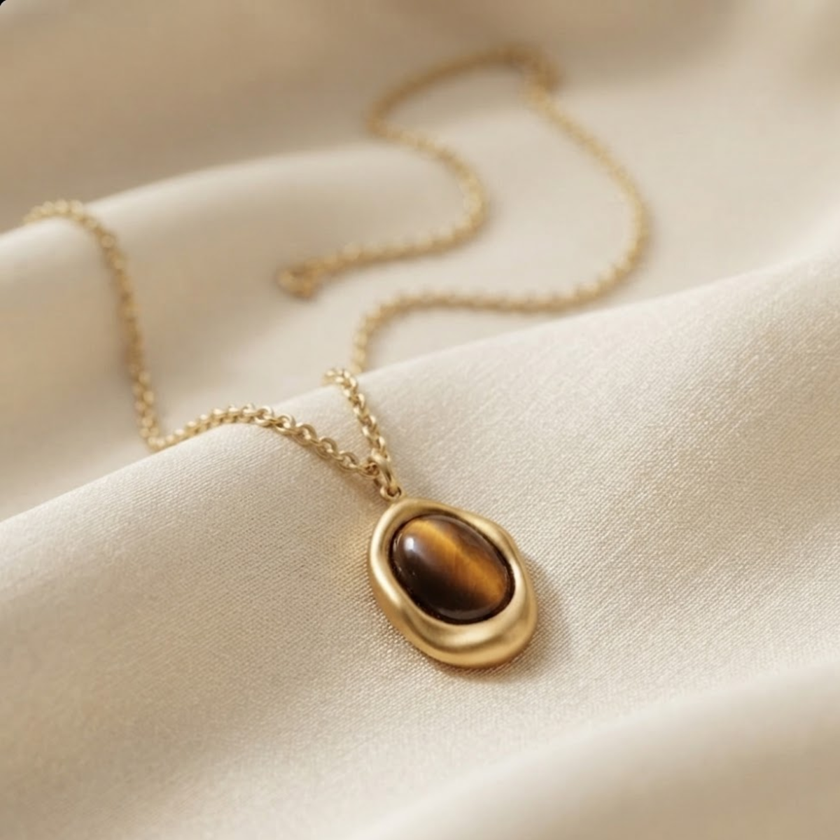 Valora Tiger Eye Necklace