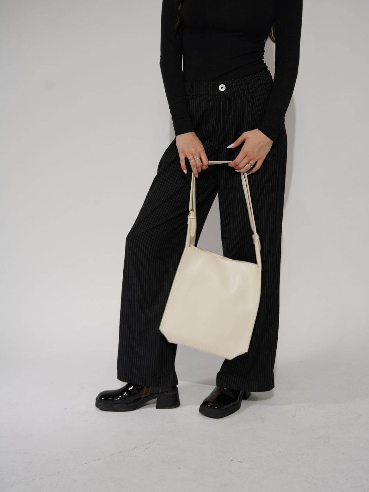 Arya Daily Chic Vegan Leather Shoulder Bag