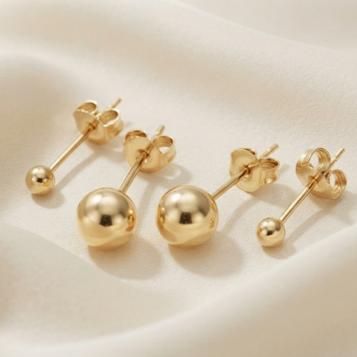 Alouette Orb Earrings Set