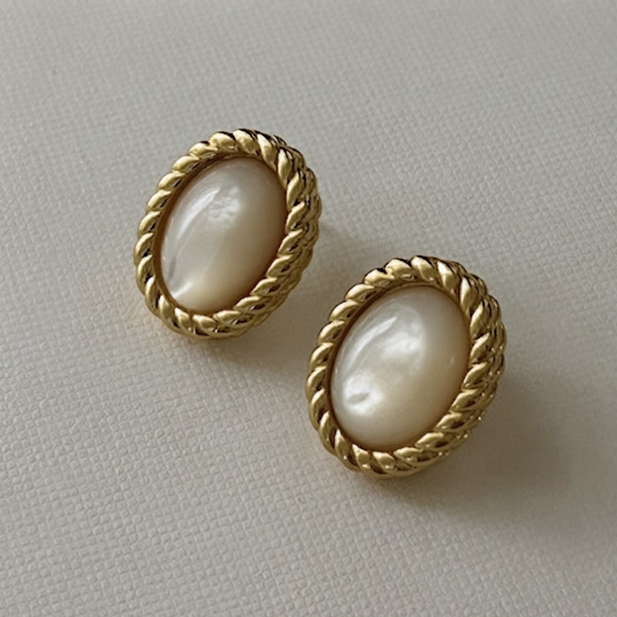 Nayelle Mother of Pearl Earrings