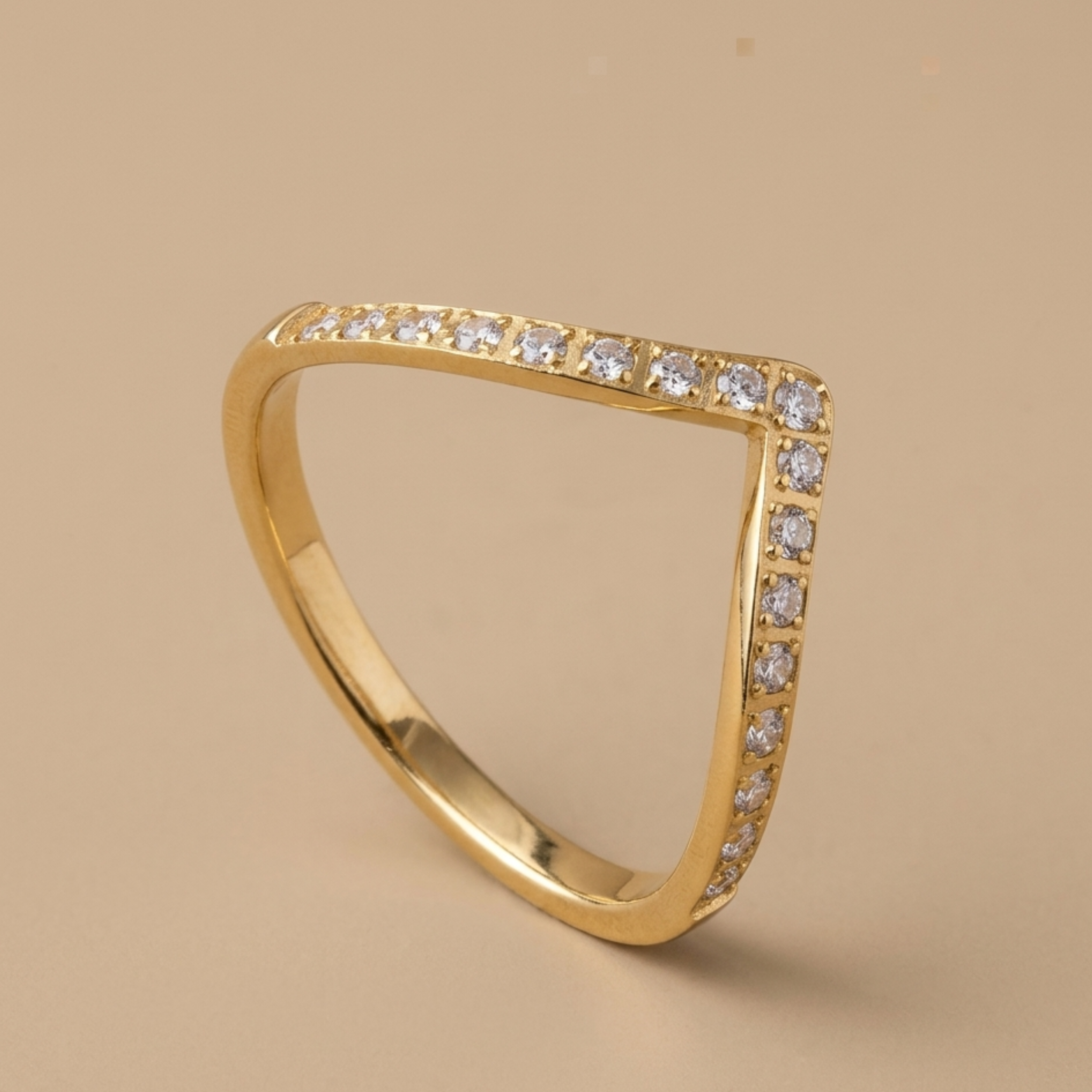 Dione Contemporary Chevron Ring