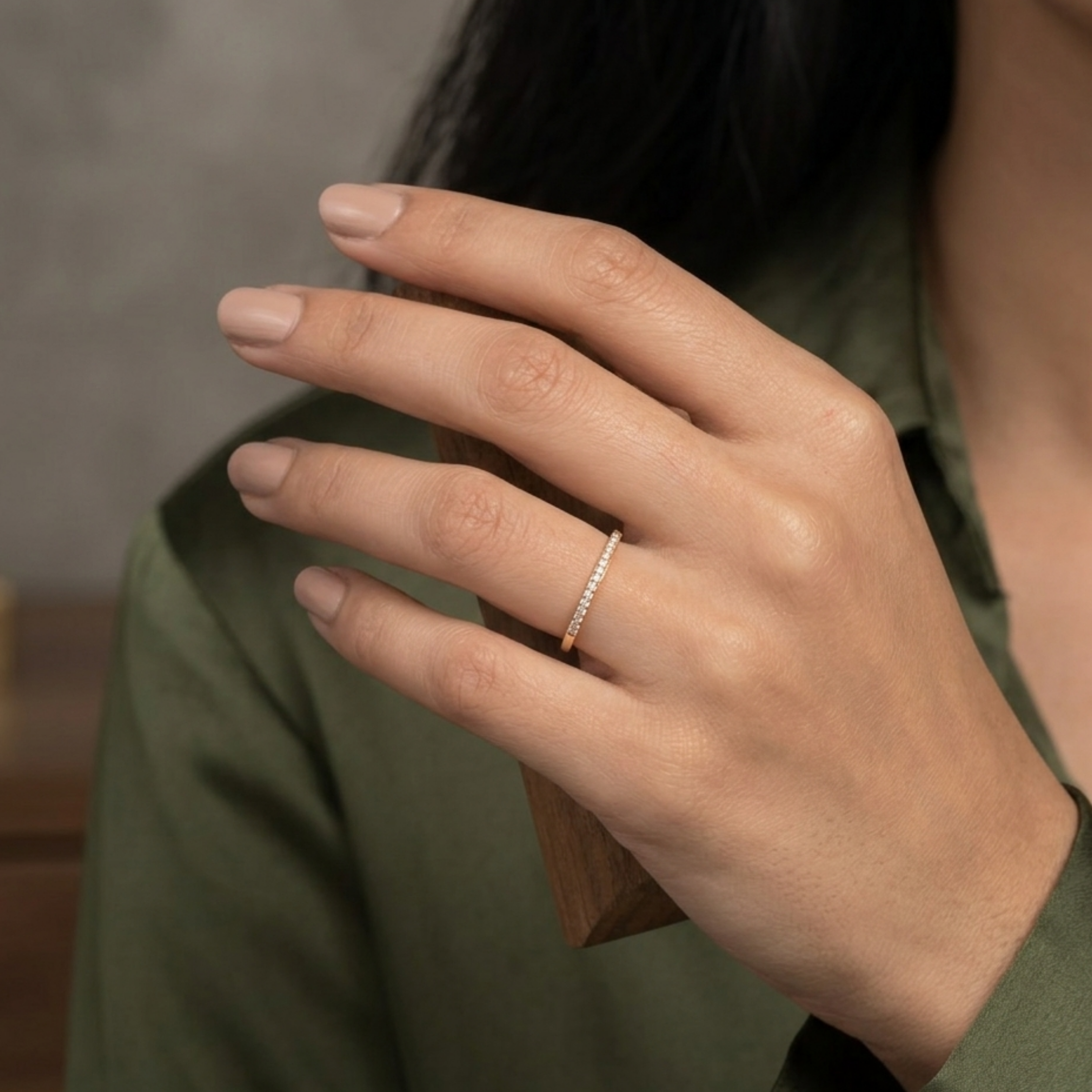 Zoe Glittering Horizon Ring