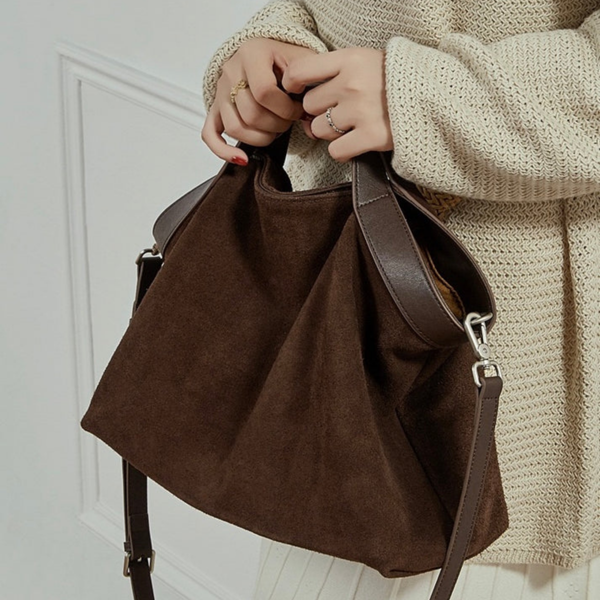 Borsa tote strutturata classica in suede e vera pelle Bellanova