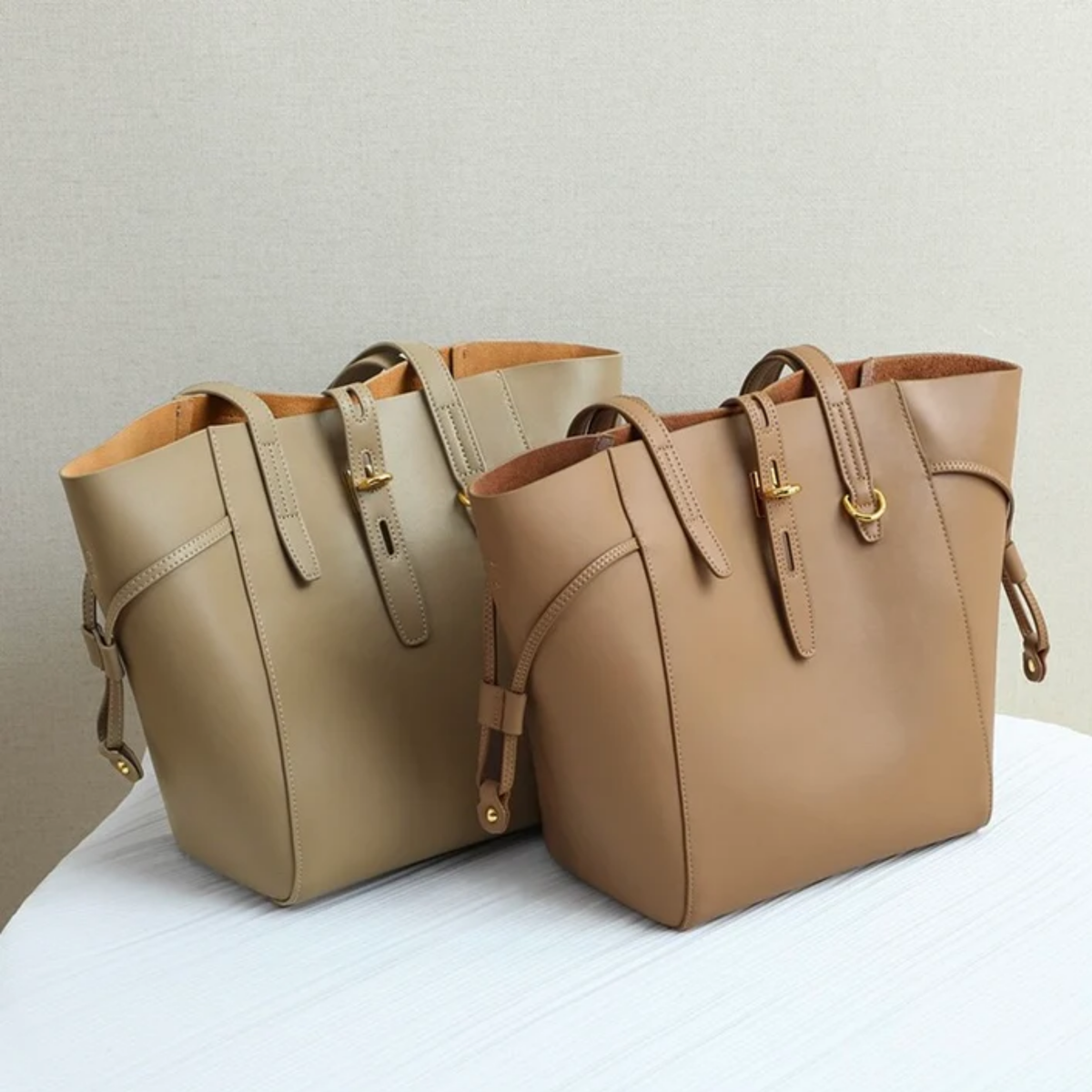 Sac fourre-tout vintage à boucle verrou en cuir véritable Alina
