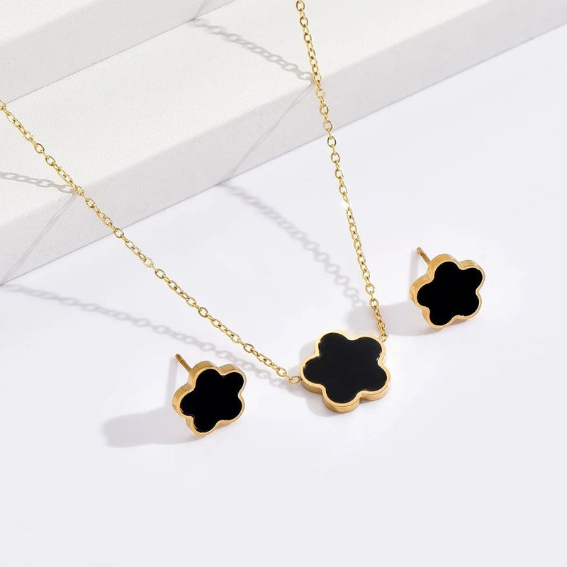 Elegant Five Leaf Clover Necklace & Earrings Set - Luxury Jewelry Set