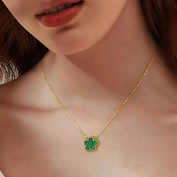 Leaf Clover Pendant Necklace