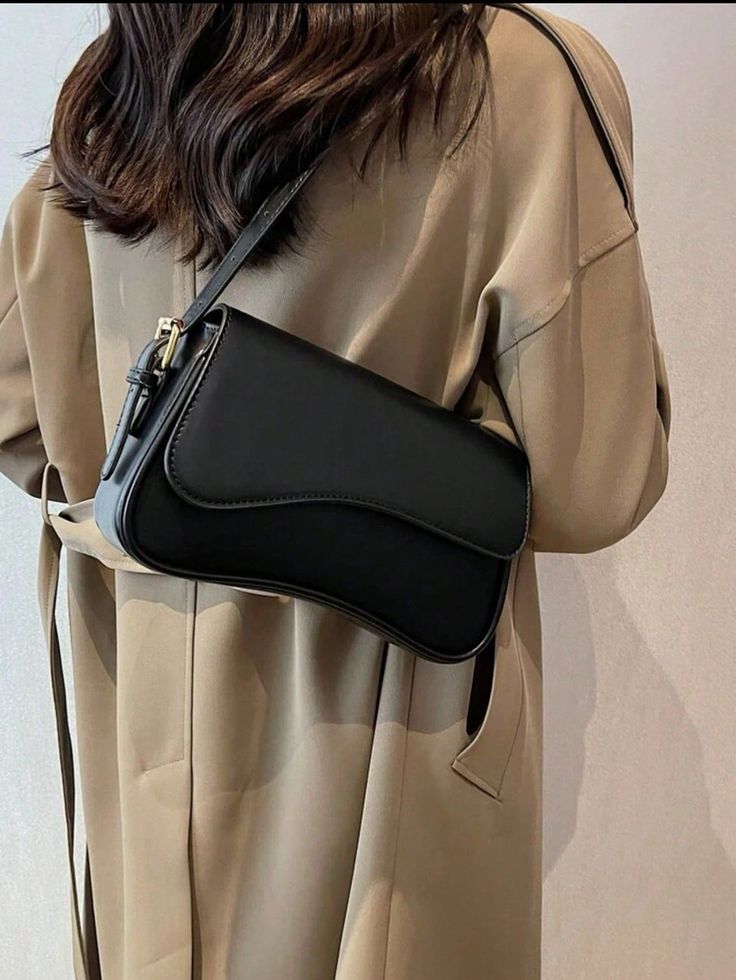 Ava Luxe Shoulder Bag