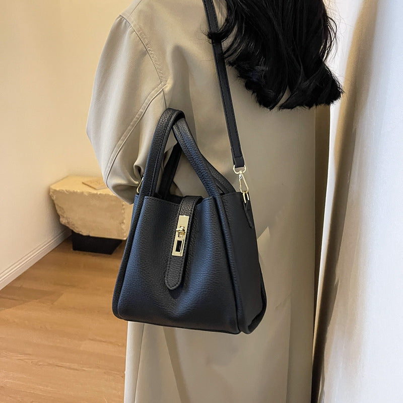 Mini sac seau et pochette ChicCharm