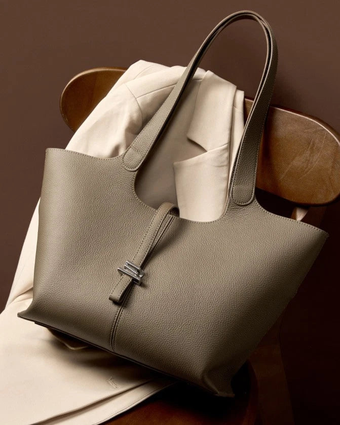 Sacoche pour ordinateur portable en cuir Élégance Professionnelle