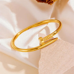 Dazzling Nail Style Non-Fading and High-Quality Bracelet