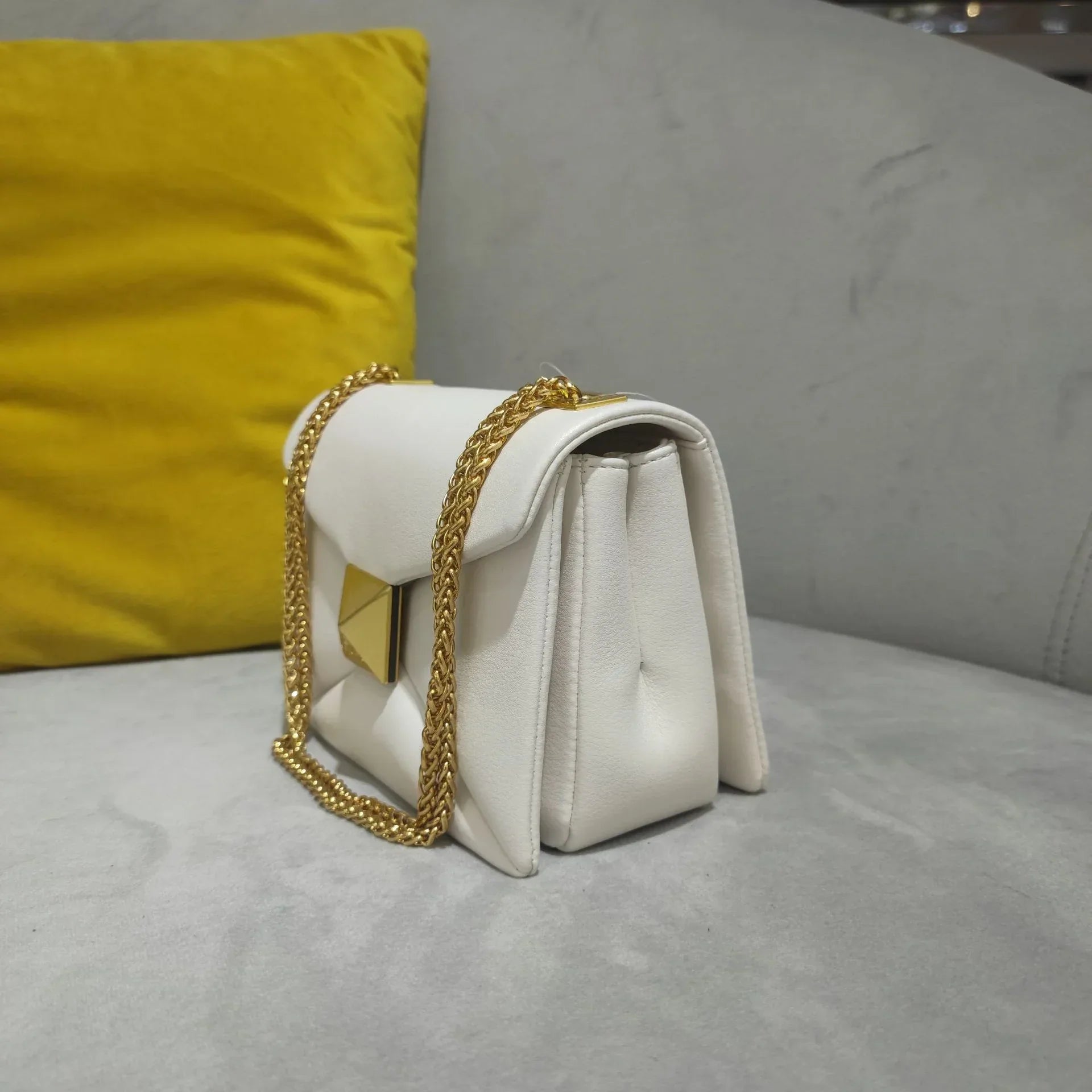 Urban Elegance Convertible Leather Crossbody Bag
