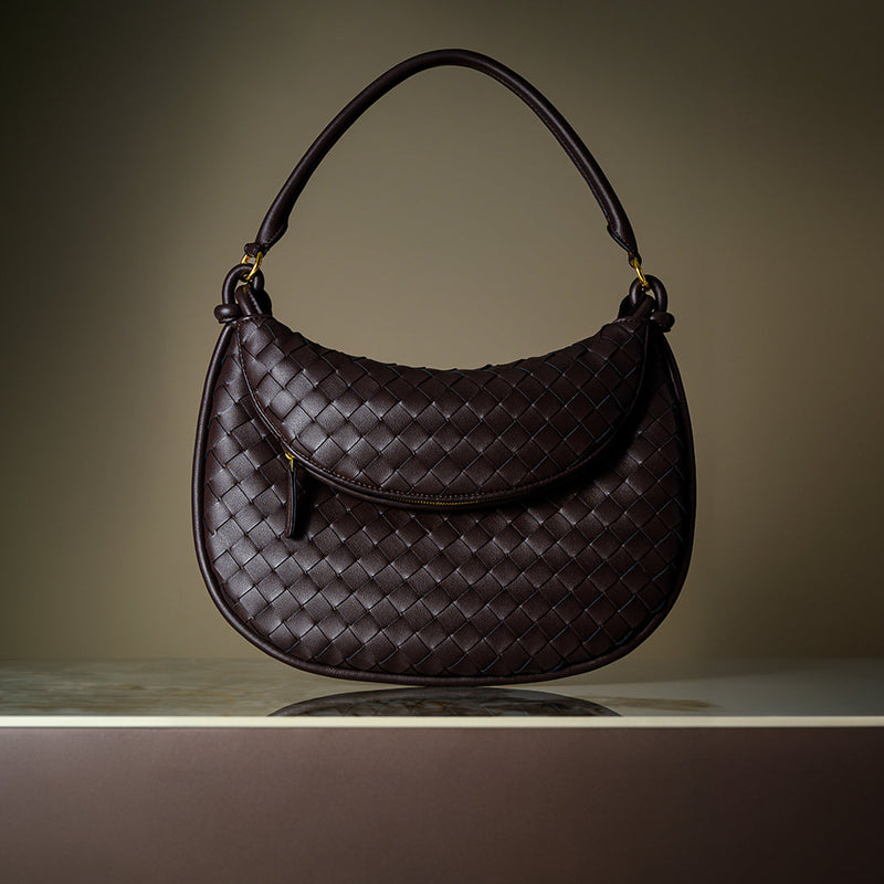 Adele Elegant Handbag – Practical Style for Every Occasion