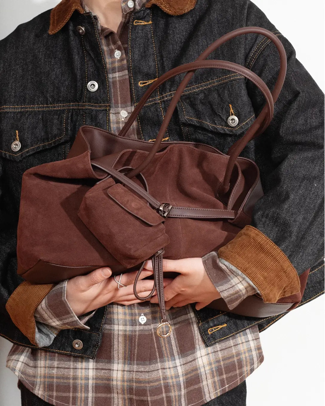 Borsa Tote Commuter in Camoscio Vegano Elegante