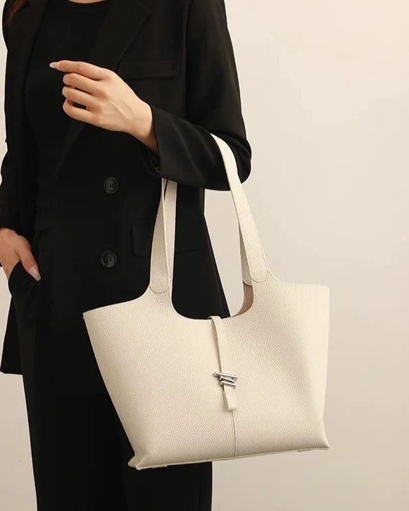 Sacoche pour ordinateur portable en cuir Élégance Professionnelle